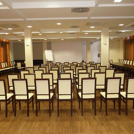 Hotel Aviator Kielce "Business Hotel Medical & Spa" Extérieur photo