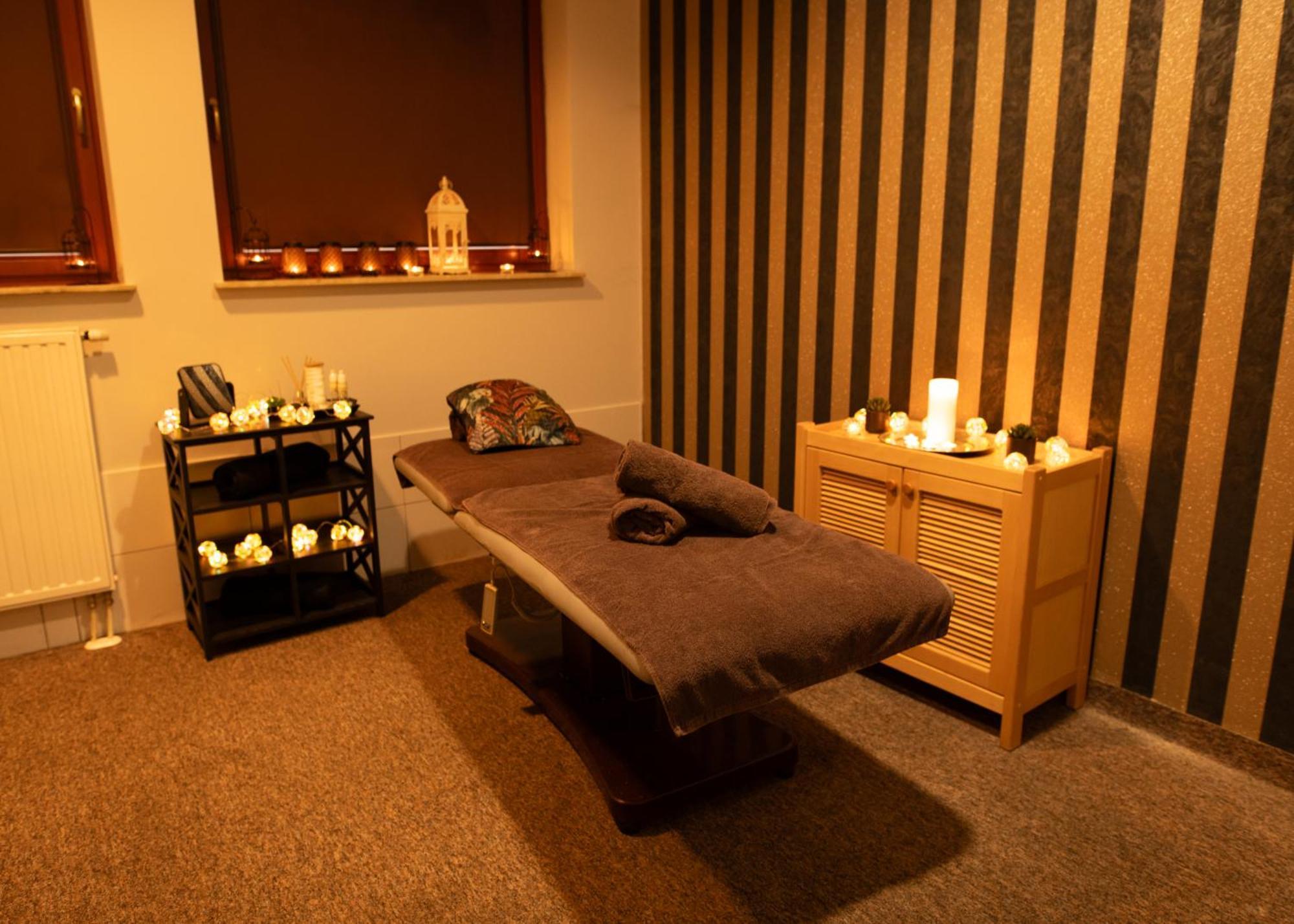 Hotel Aviator Kielce "Business Hotel Medical & Spa" Extérieur photo