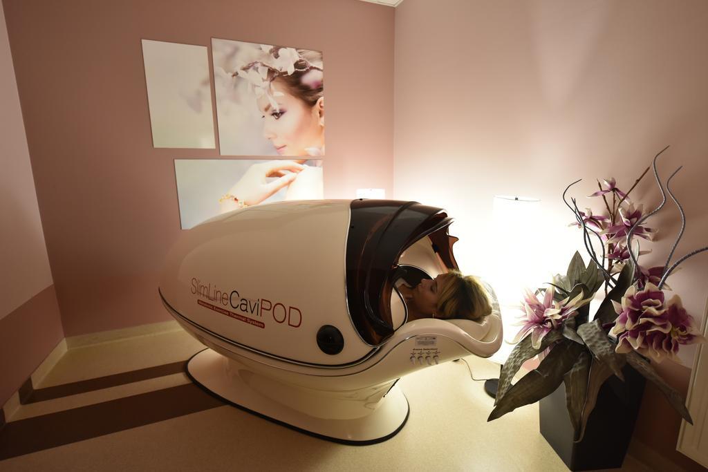 Hotel Aviator Kielce "Business Hotel Medical & Spa" Extérieur photo